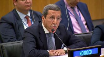  l'ambassadeur, représentant permanent du Maroc auprès des Nations-Unies, Omar Hilale