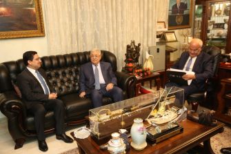 الرئيس محمود عباس يثمن الدور الذي يضطلع به جلالة الملك ، نصره الله و أيده ، في دعم الشعب الفلسطيني