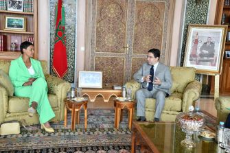 M. Nasser Bourita s’entretient avec la ministre belge de la Coopération au développement et de la Politique des Grandes villes