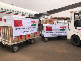 Covid-19 : Arrivée à Niamey de l'aide médicale marocaine destinée au Niger